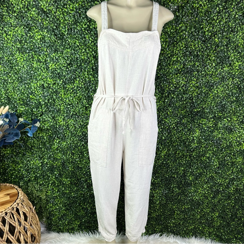 Universal Thread Linen blend Jumpsuit over all